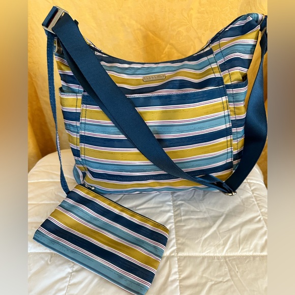 Baggallini Striped Crossbody Shoulder Bag - Picture 1 of 13